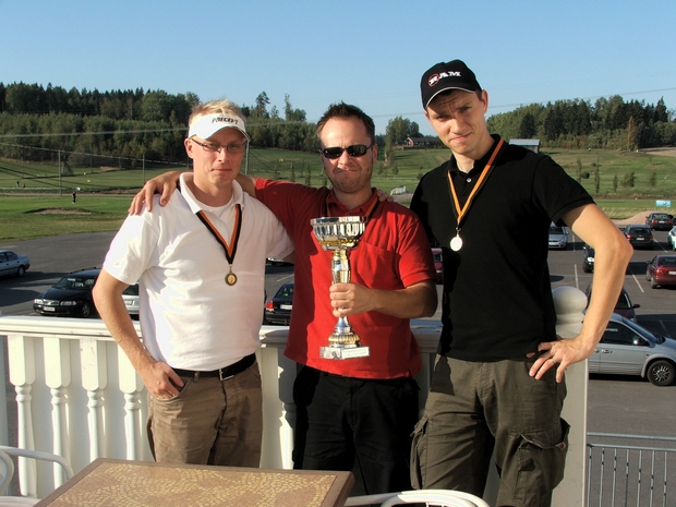 Mitalistit riviss�!